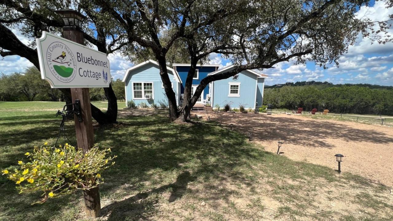 Hill Country Highland'S Bluebonnet Cottage Марбъл Фолс Екстериор снимка