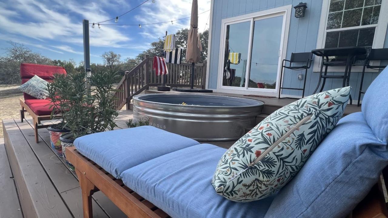 Hill Country Highland'S Bluebonnet Cottage Марбъл Фолс Екстериор снимка